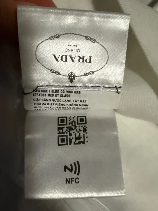 Top - Picture 6 of 6